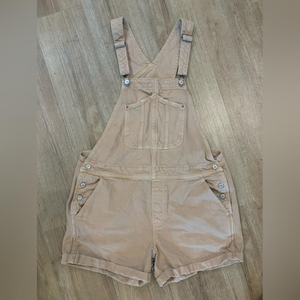Old Navy slouchy straight jean short overalls
